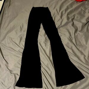 Black Aerie high rise flared leggings with Crossover waist band size XS